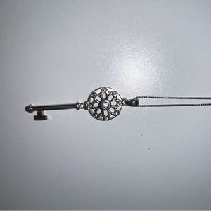 Diamonds International key necklace